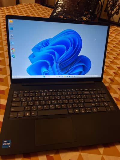 Lenovo v15 g5 13 gen core i5 DDR5 16 Gb