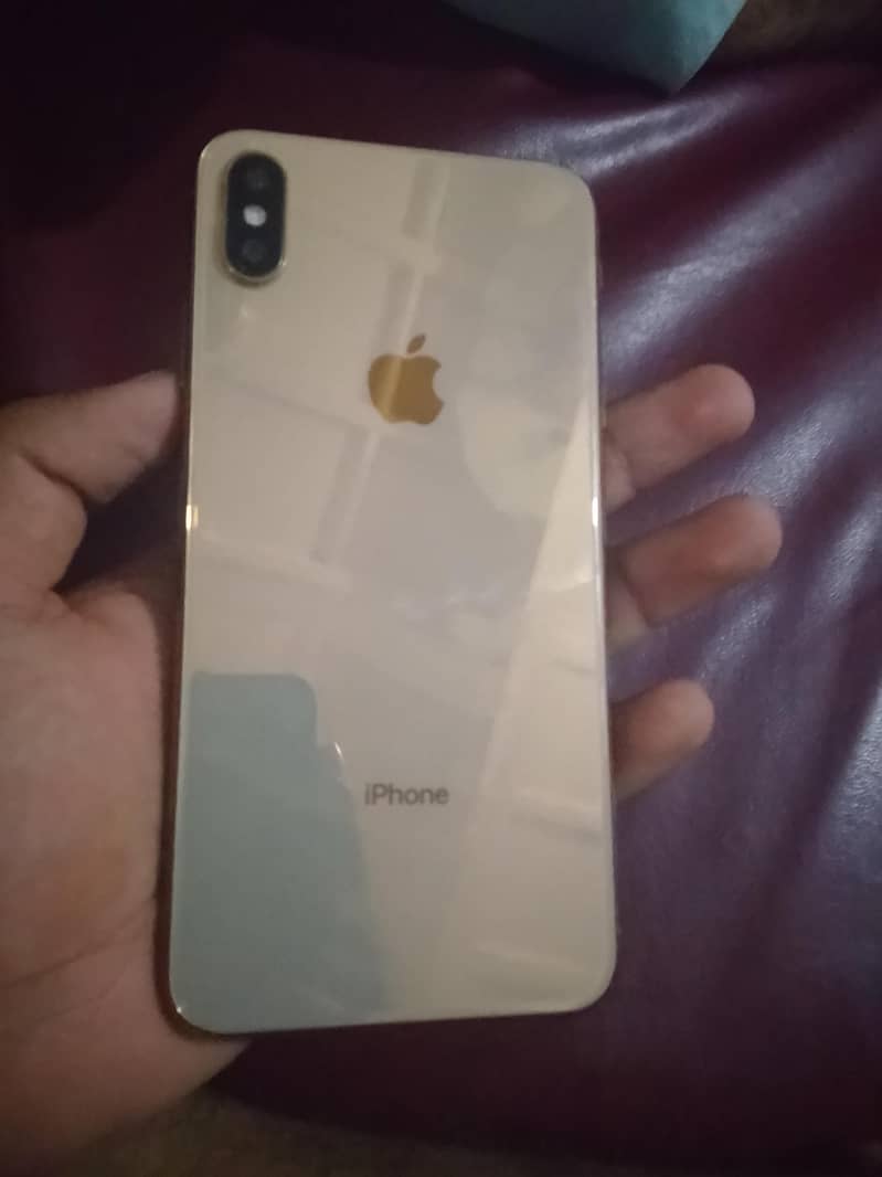 Apple iPhone XS Max 0
