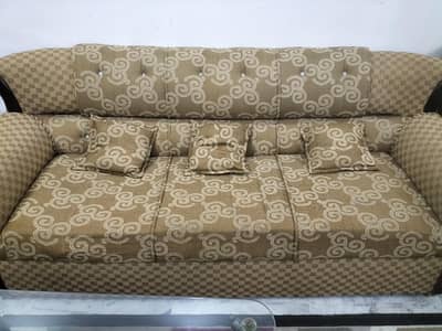 Sofa Set for sale in very reasonable price