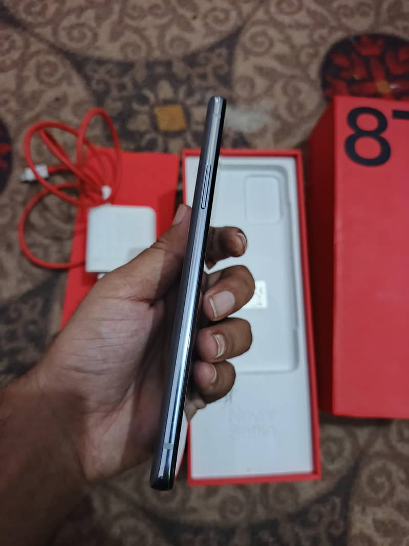 One Plus 8T 5