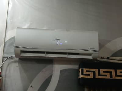Haier 1.5 ton inverter AC