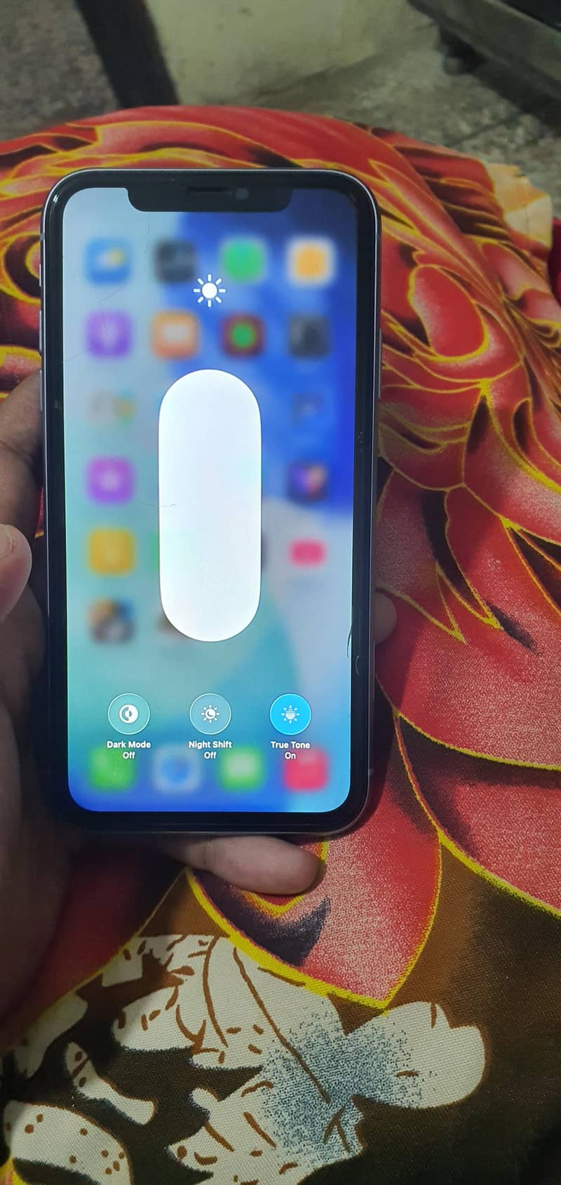 Apple iPhone 11 3