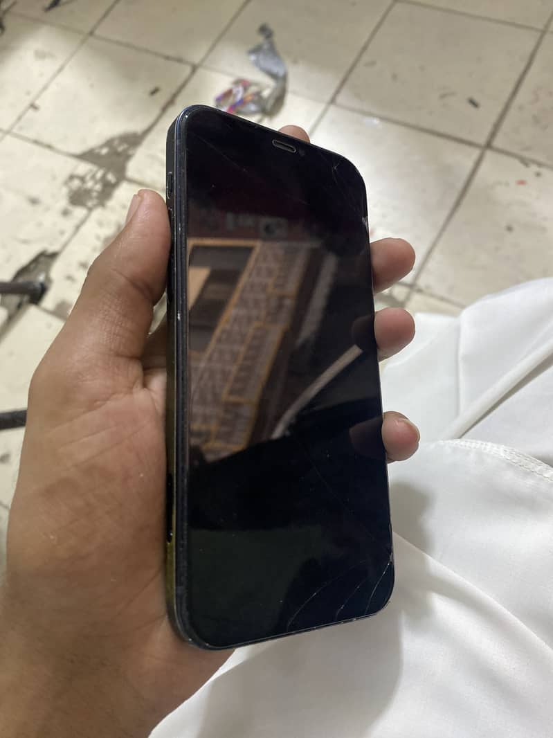 Iphone 12 jv 1