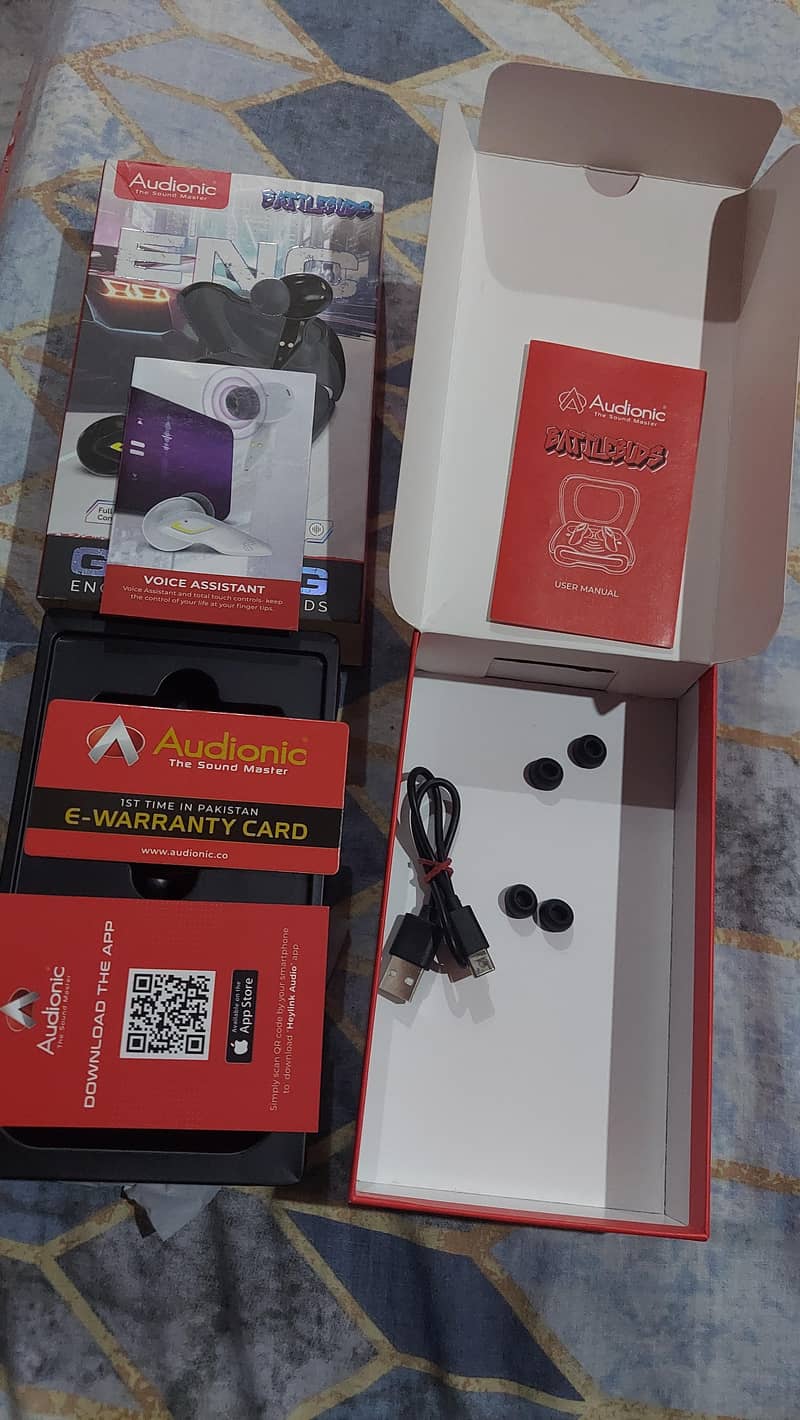 AUDIONIC BATTLEBUDS EARBUDS 10