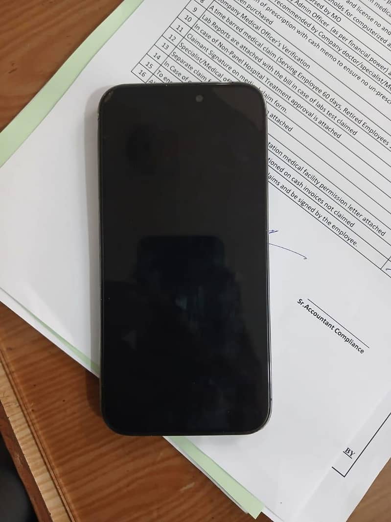 iphone 14 pro max 5