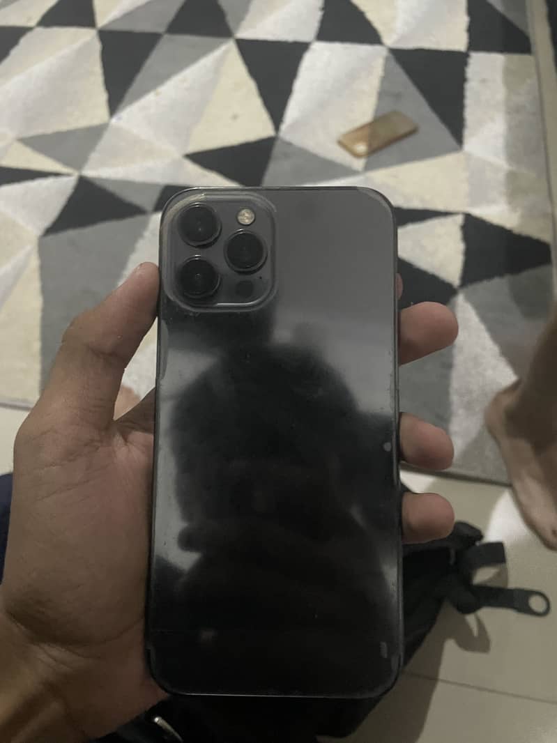 Apple iPhone 12 Pro Max 2