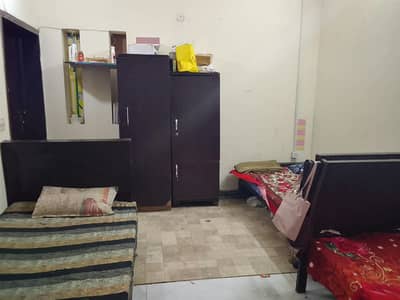 3 seater ac room with shared terrace for girls