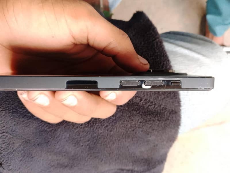 Apple iPhone 14 Pro 4
