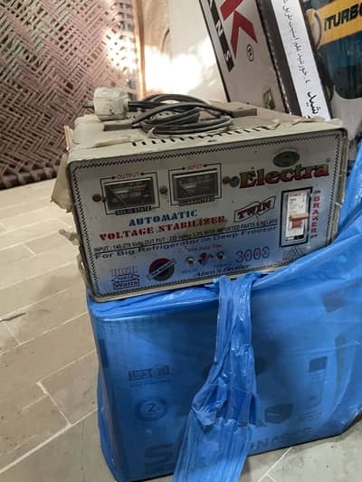 Stabilizer 3000w fridge