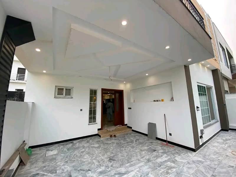 House For Rent 10