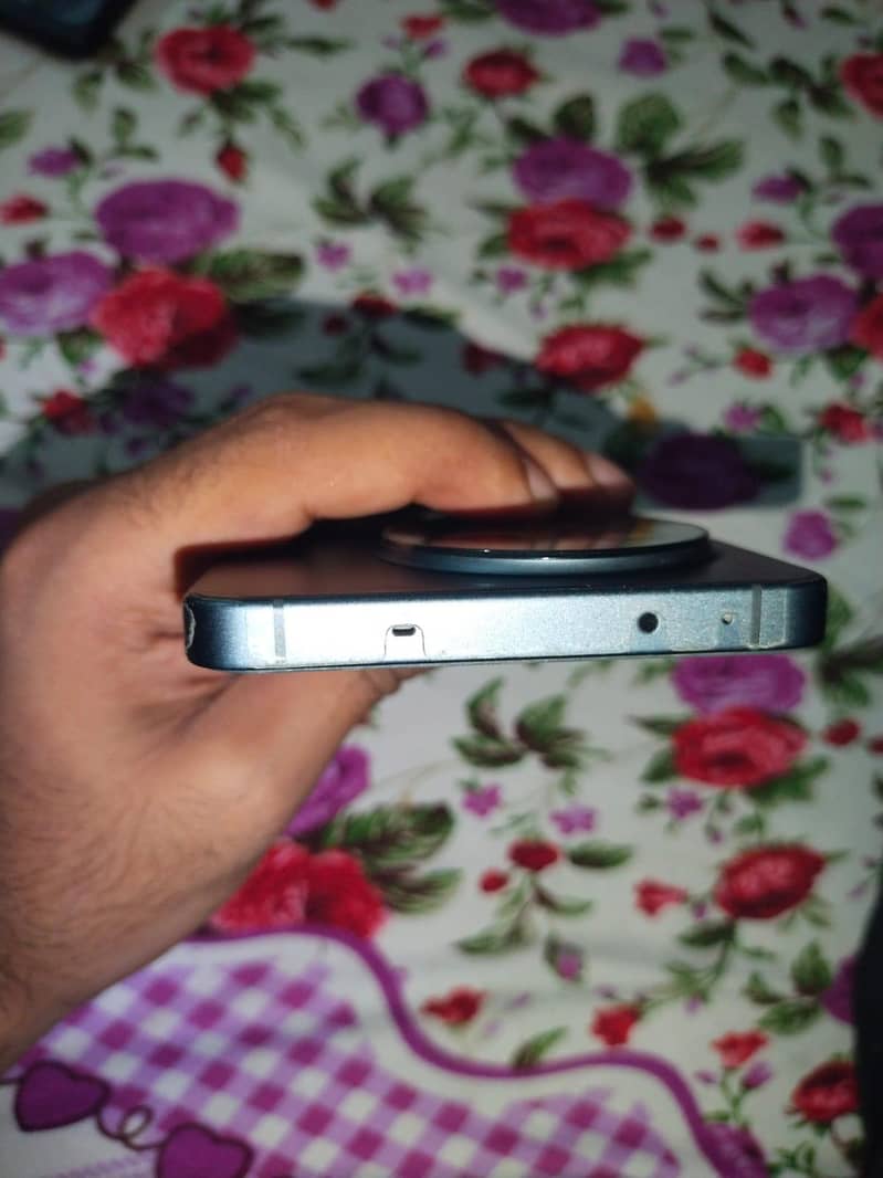 ONEPLUS ACE 5 4