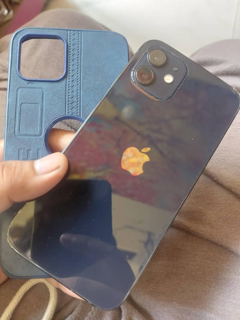 iphone 12 with box 0