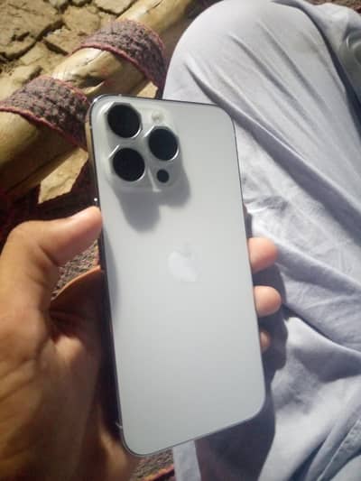 Apple iPhone 14 Pro Max mdm 10/10 White colour