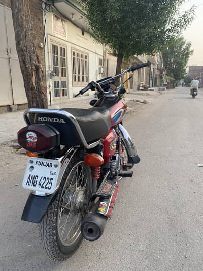 CG 125