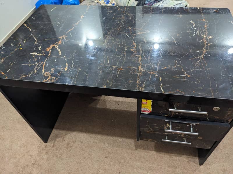 office Table 0