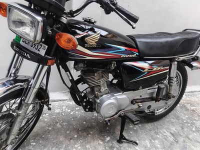 Honda 125 model 2019 / 20 Black colour good condition