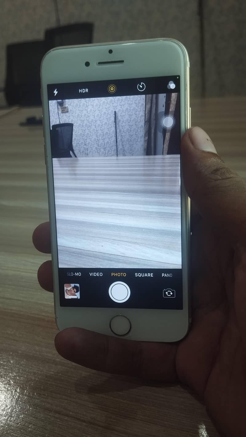 Apple iPhone 7 3