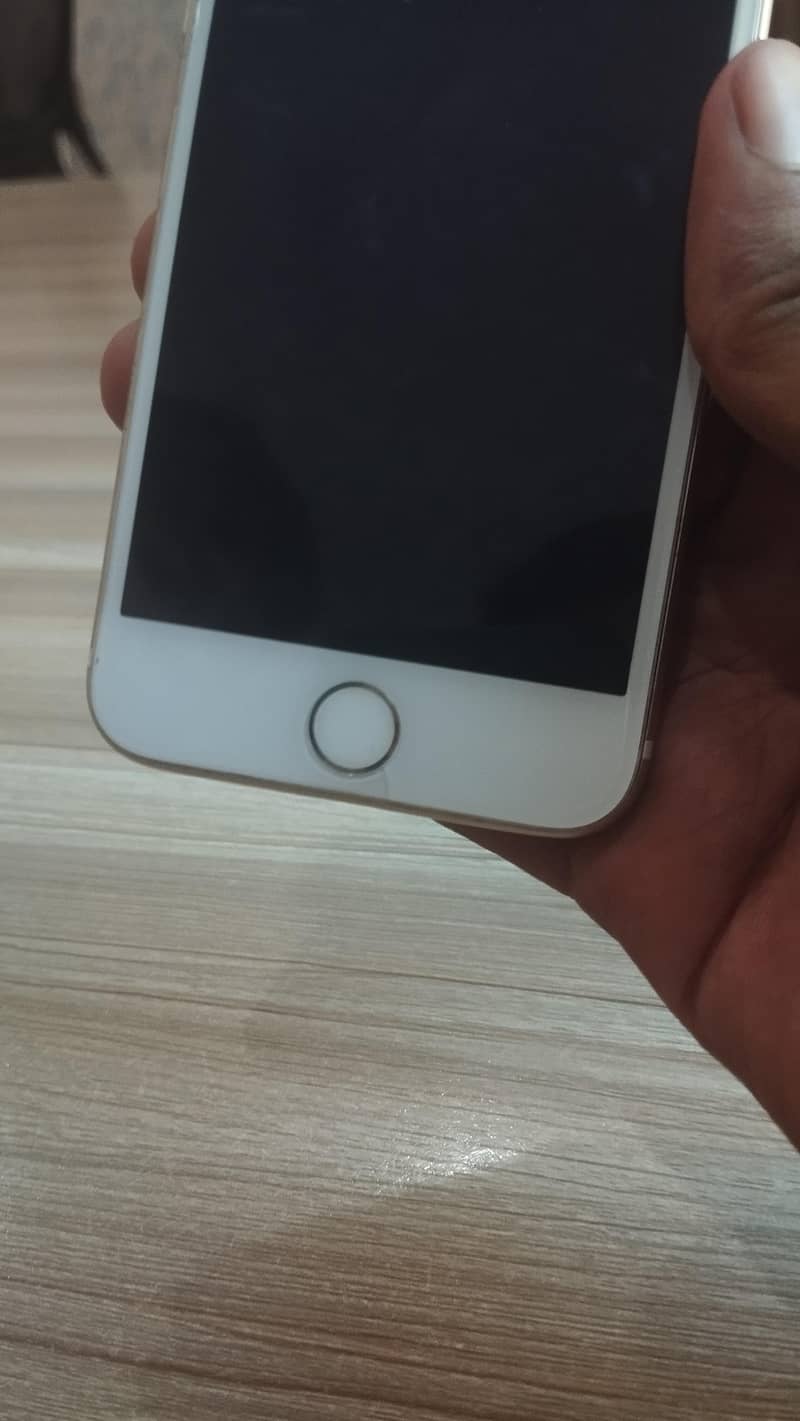 Apple iPhone 7 6