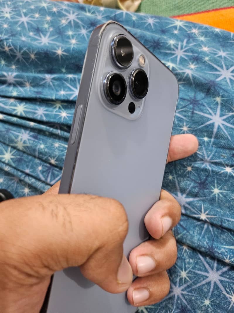 Iphone 13 pro max 0