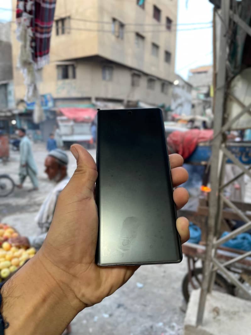 Tecno CAMON 40 Pro 3