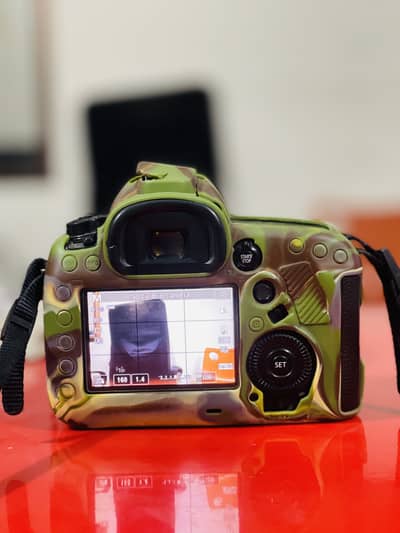 Canon 5D mark 4 with 24 - 70mm 2.8 lens