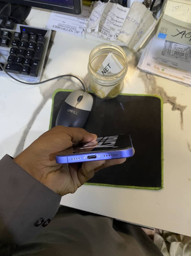 Apple iPhone 16 Plus 2