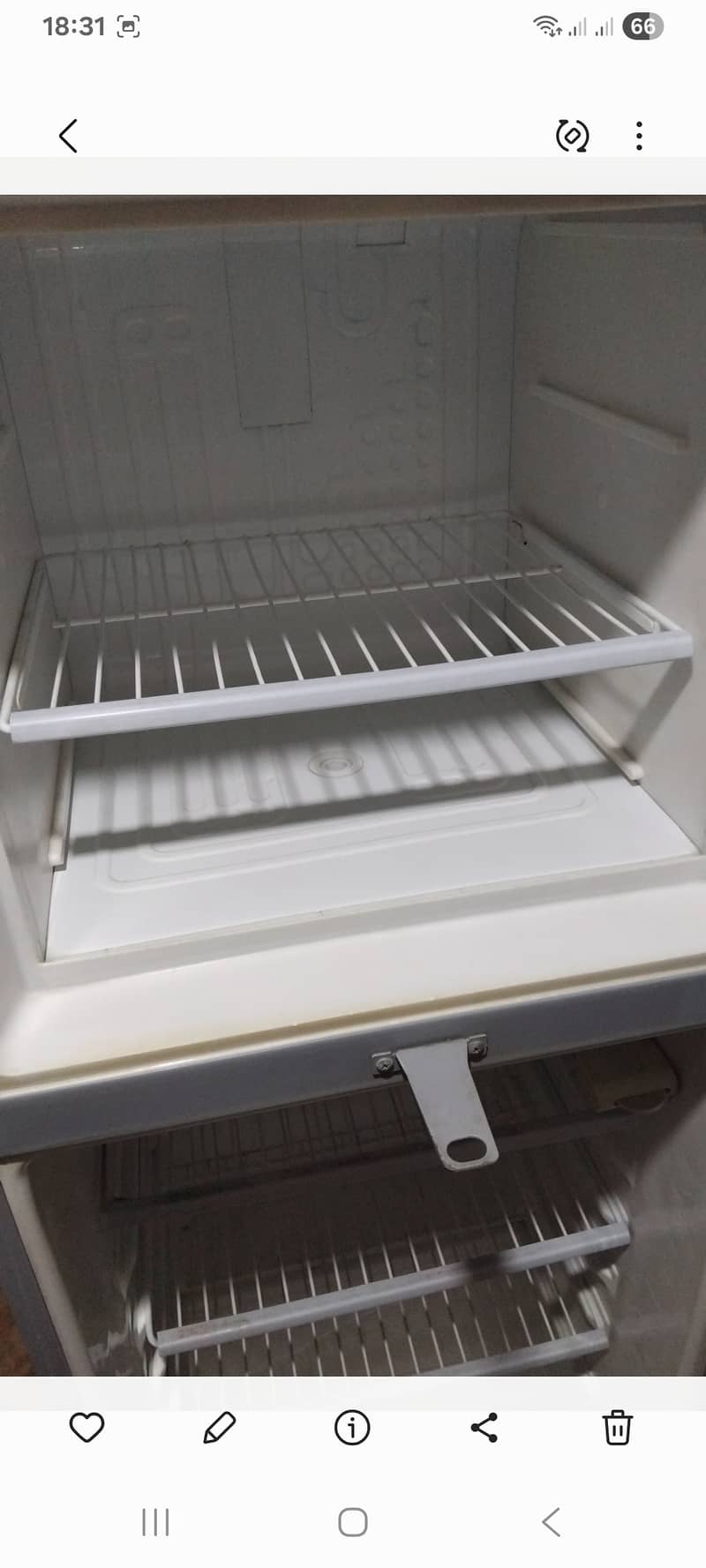 Dawlance refrigrator 0