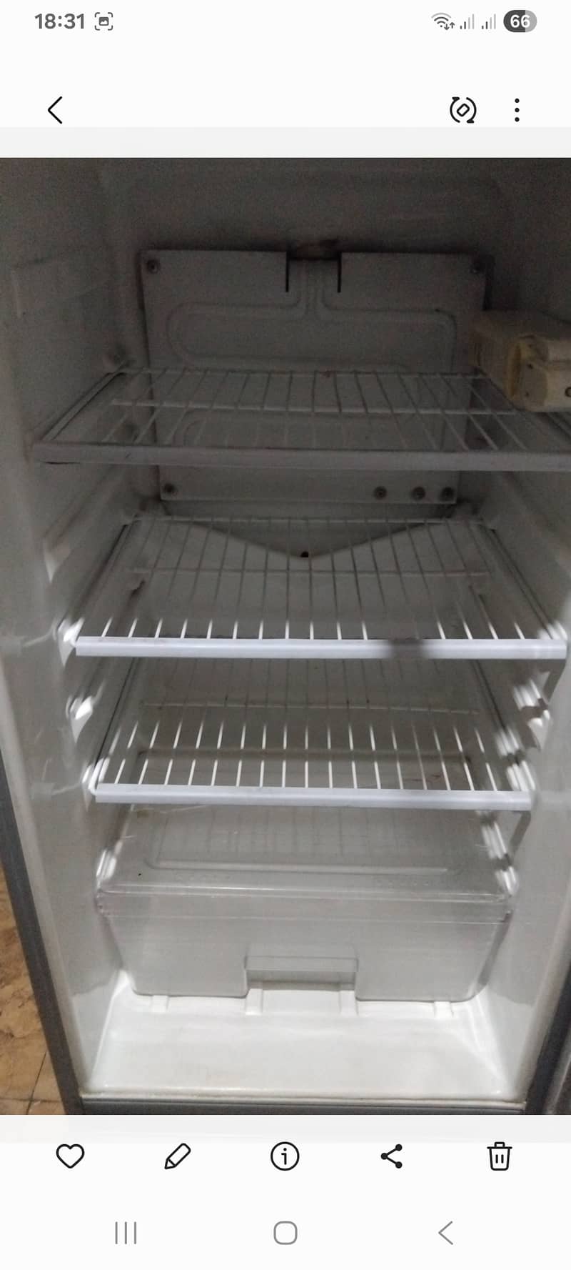 Dawlance refrigrator 1