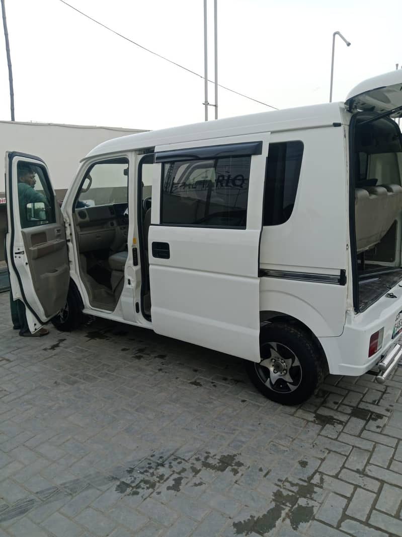 Suzuki Evrey 6