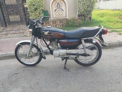 Honda cg 125 2009 excellent condition