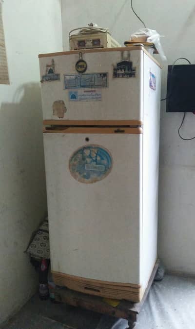 Refrigerator