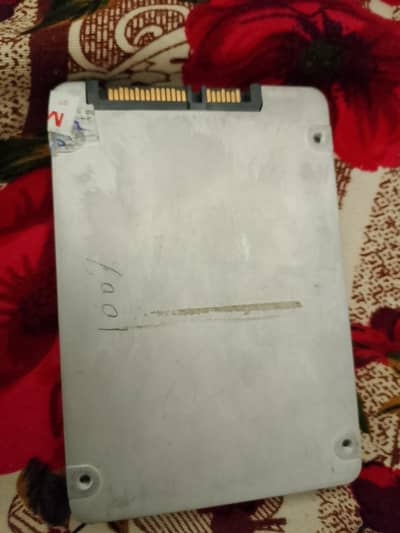 2 piece SSD 256 gb , SSD 250 gb for sale