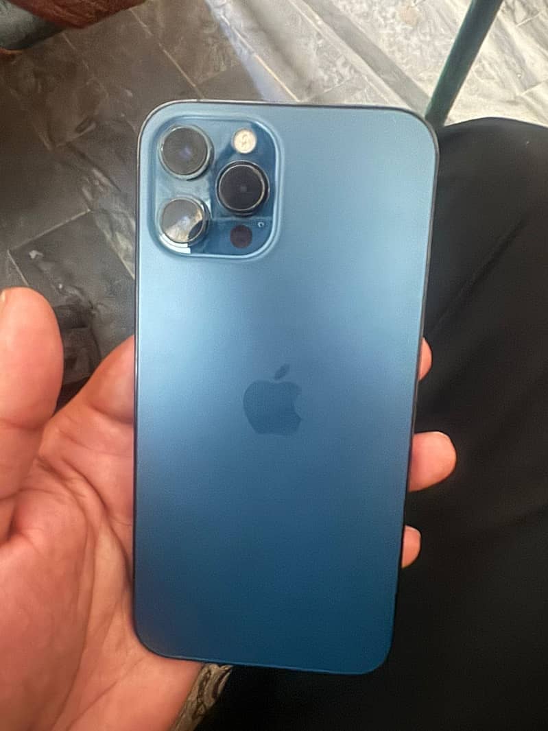 Apple iPhone 12 Pro Max 2