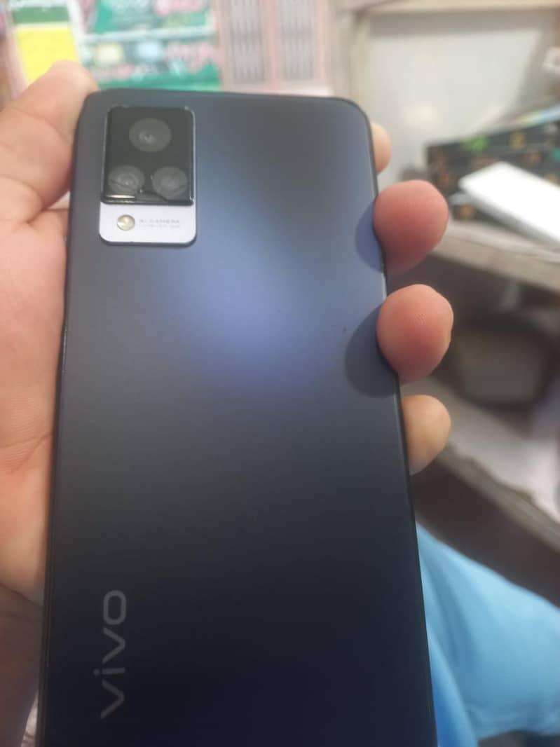 vivo v21 1