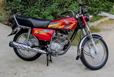 Honda 125CG (Condition 10/10 lush) Applied for