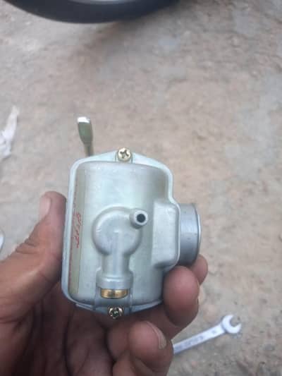 cd 70 bike ka carburetor bilkool new ha total 2sy 3 din use Howa ha
