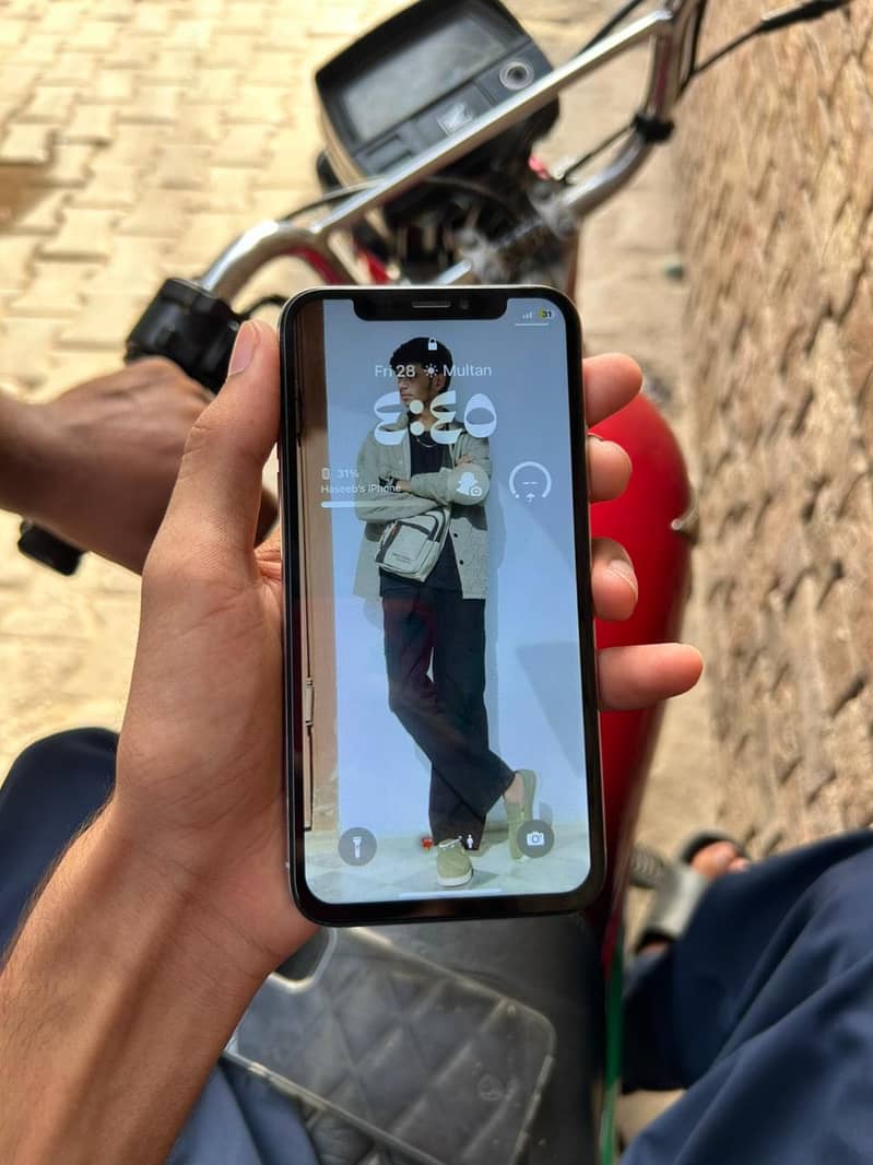 Apple iPhone X 1