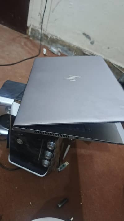 HP zbook core i7 8 generation 2 gb radio graphics card 33 gb ram