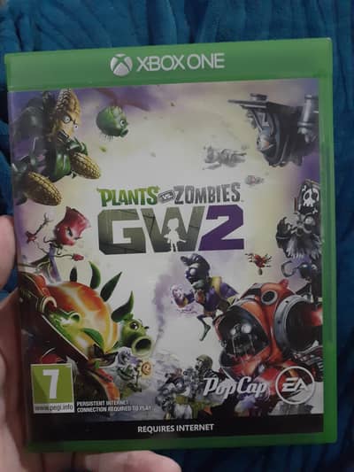 xbox  gamming cd Plants vs Zonmies GW2