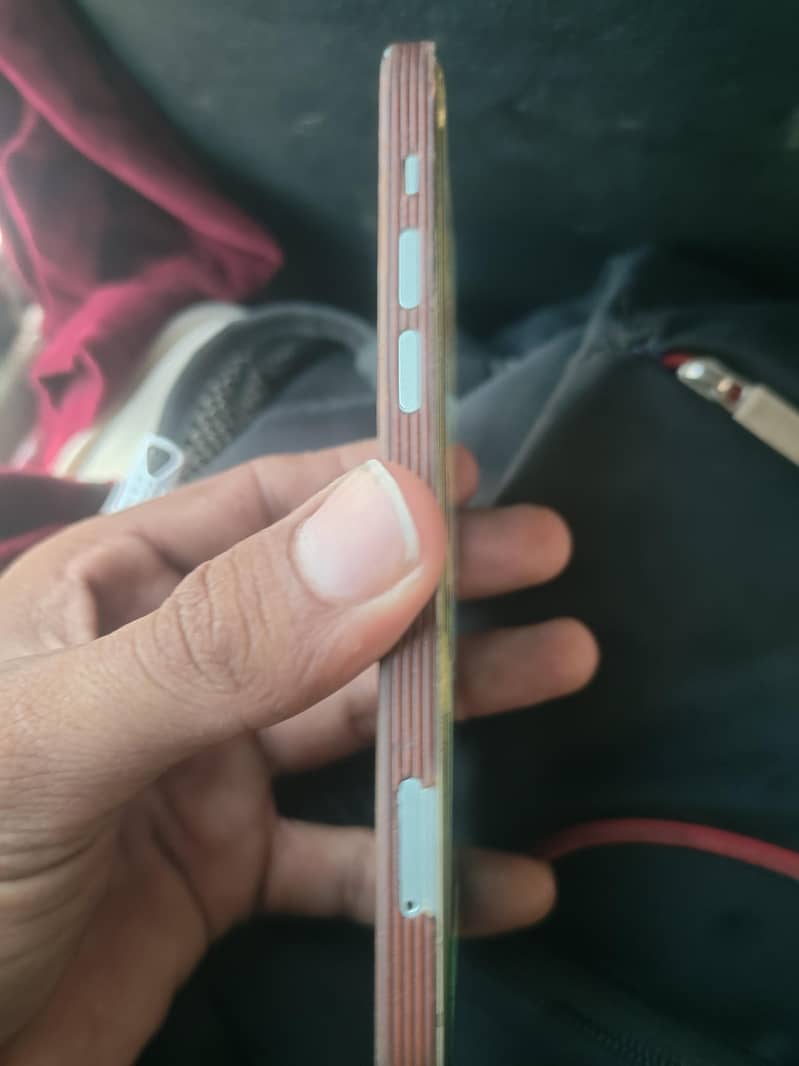 Apple iPhone 12 3