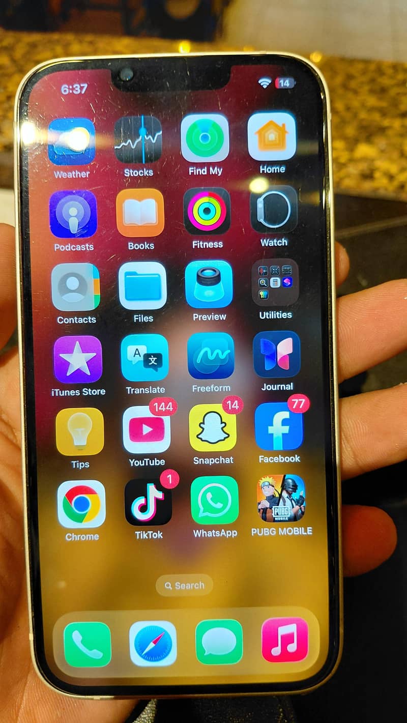 Apple iPhone 14 1