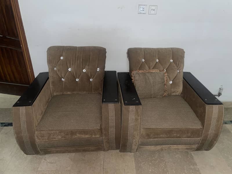 5 seater sofa 0
