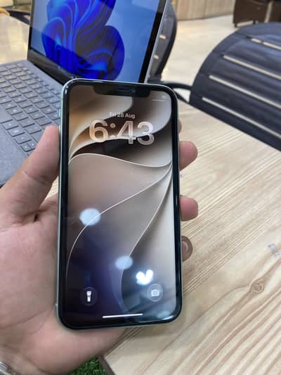 Apple iPhone 11