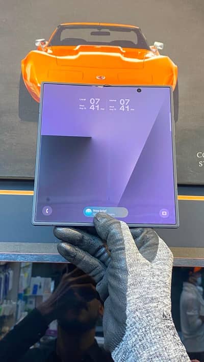Samsung Mobile Z Fold 7 RAM 12 ROM 256 WITH BOX