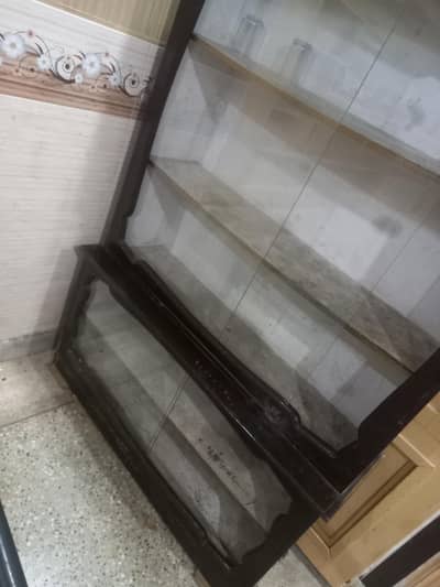 Good used showcases
