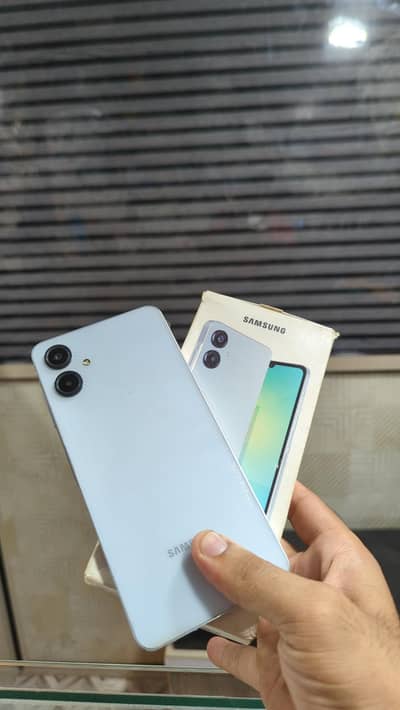 Samsung Mobile A06