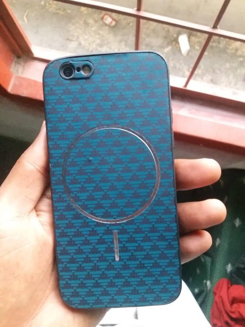 Apple iPhone 6S 1