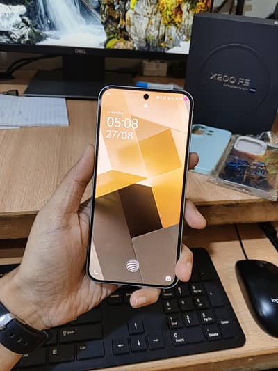 Vivo X200 Fe complete box with 4 pouch