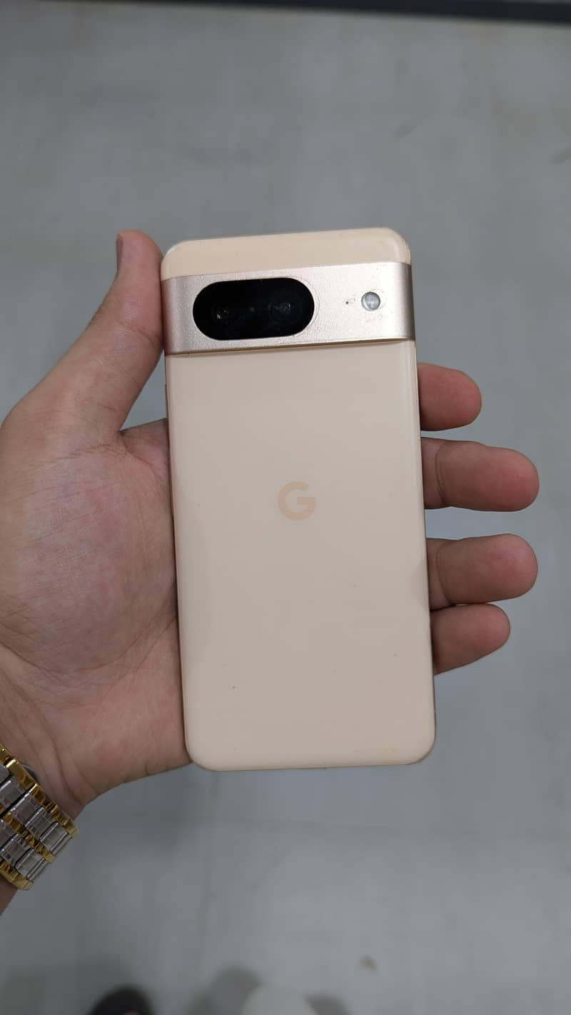 Google Pixel 8 1