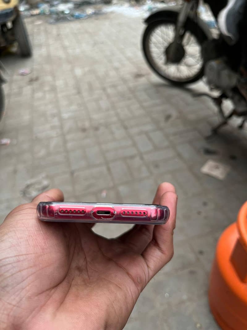 Apple iPhone 11 5